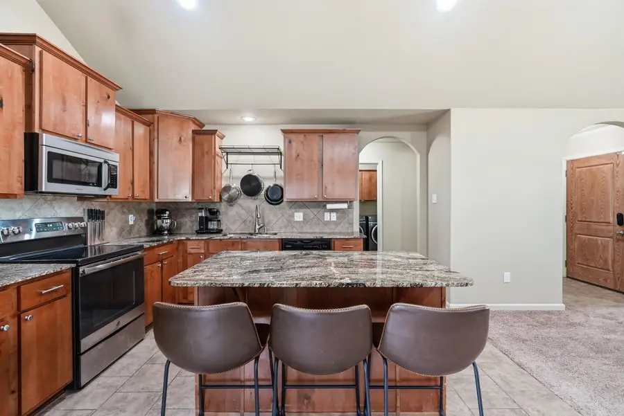 1325 Bobali Gdns, Conway, AR 72034 - #2