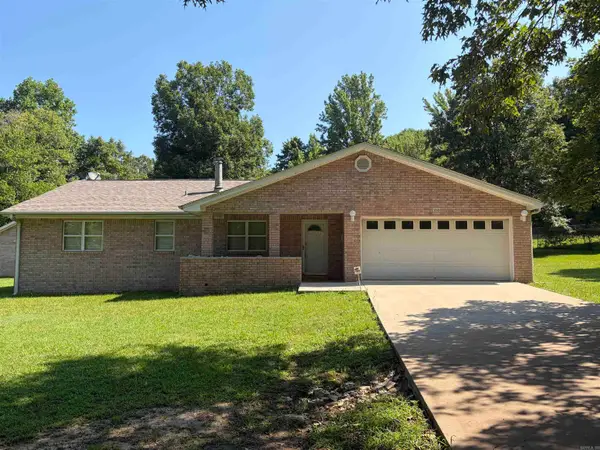 14946 Sardis Rd, Bauxite, AR 72011