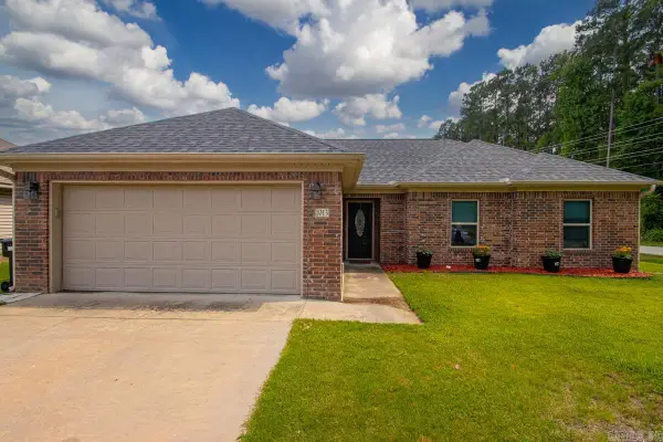 1013 Elkhart Loop, Bryant, AR 72022