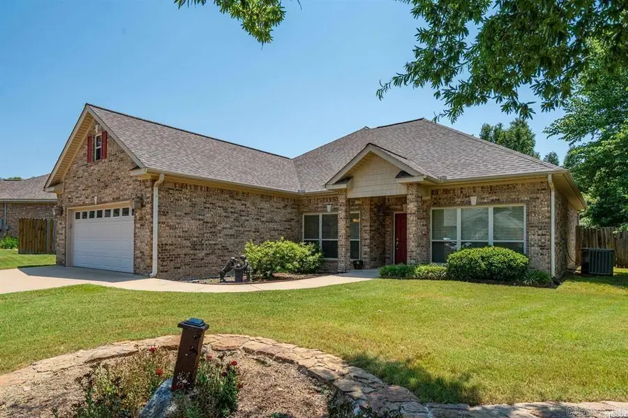 211 Willowbend Drive, Hot Springs, AR 71913 - #2