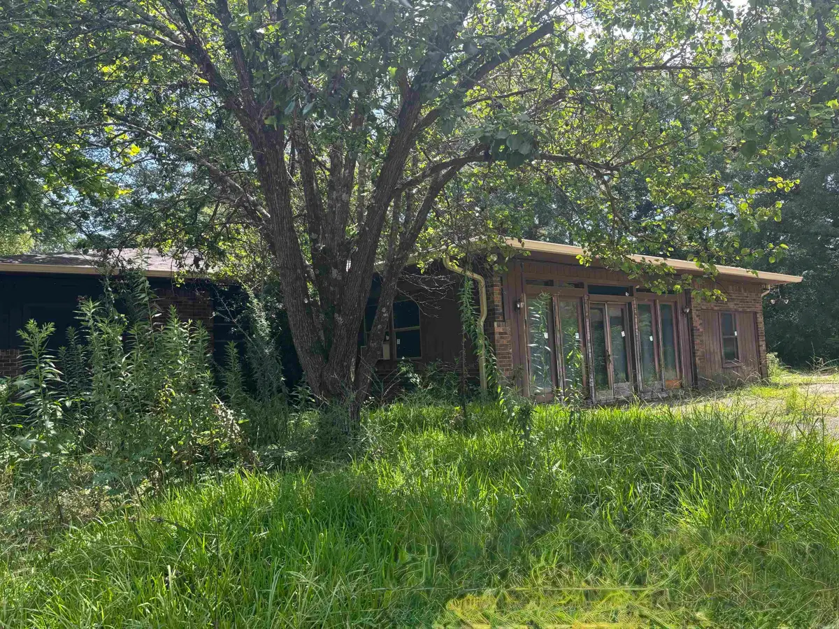 1306 SW Avenue Avenue, El Dorado, AR 71730 - #1
