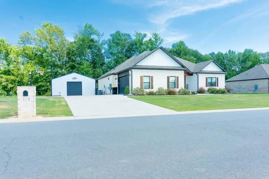 315 Mayberry Drive, Cabot, AR 72023 - #2