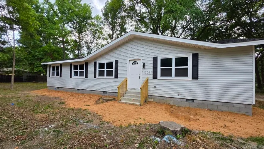 1309 Stamps Street, Jacksonville, AR 72076 - #2