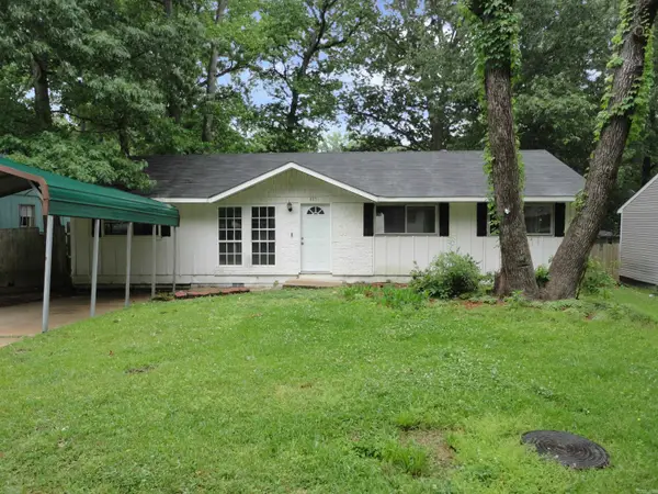 815 Desoto Place, Benton, AR 72015