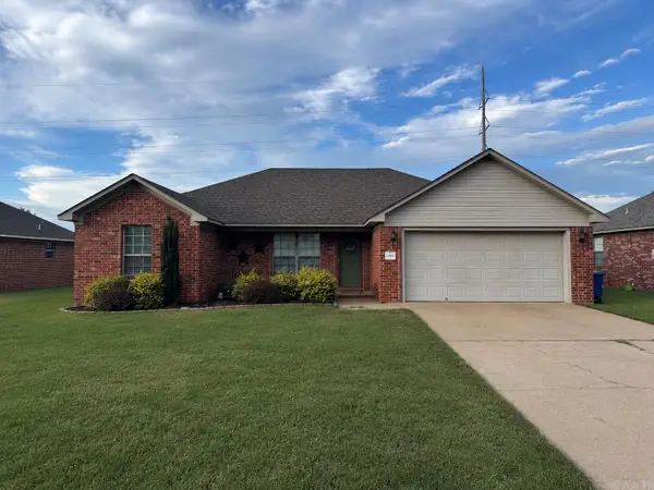 Address Withheld By Seller, Conway, AR 72034