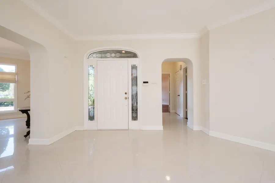 51 Hunters Green Circle, Little Rock, AR 72211 - #3
