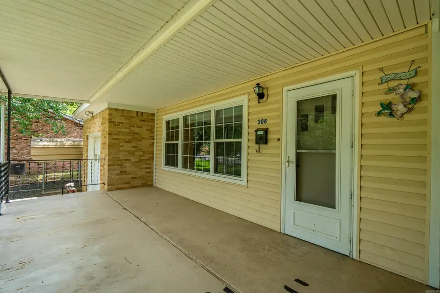 308 Freeman Street, Hot Springs, AR 71913 - #2
