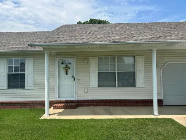 805 Leewood Drive, Paragould, AR 72450