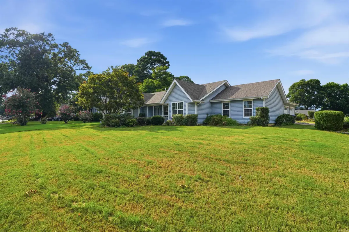 620 Chaucer Ct, Jacksonville, AR 72076 - #1