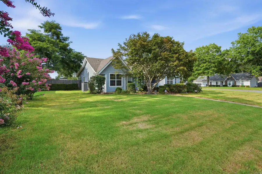 620 Chaucer Ct, Jacksonville, AR 72076 - #3