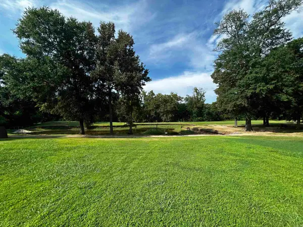 302 River Bend Drive, Searcy, AR 72143
