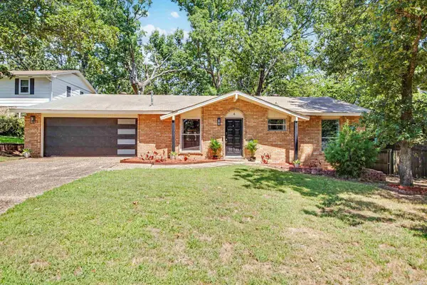 4 Sallisaw Circle, North Little Rock, AR 72116