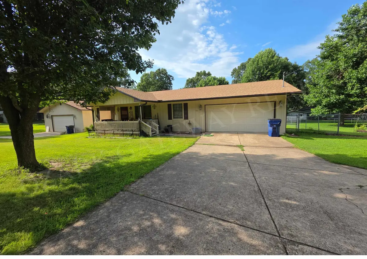113 Pottawattamie Drive, Cherokee Village, AR 72529 - #1