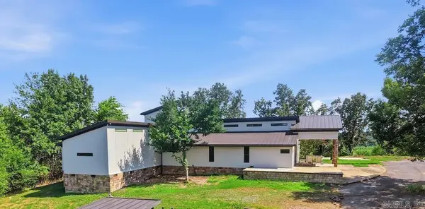 37 W Cadron Ridge Road, Greenbrier, AR 72058