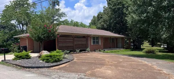1503 N Thomasville Street, Pocahontas, AR 72455