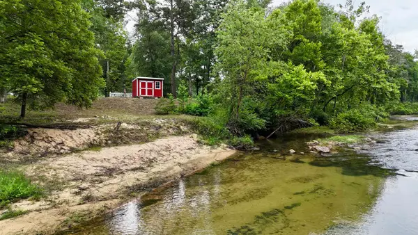 660 Apple Tree Lane, Melbourne, AR 72556