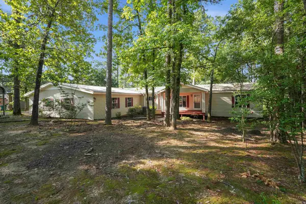 60 Brittany Cove Drive, Greers Ferry, AR 72067
