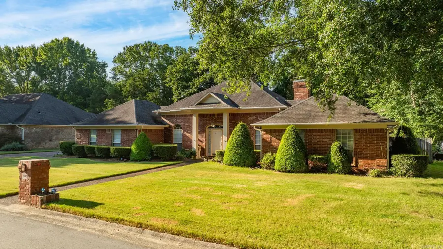 3045 Saint Charles Drive, Conway, AR 72034 - #2