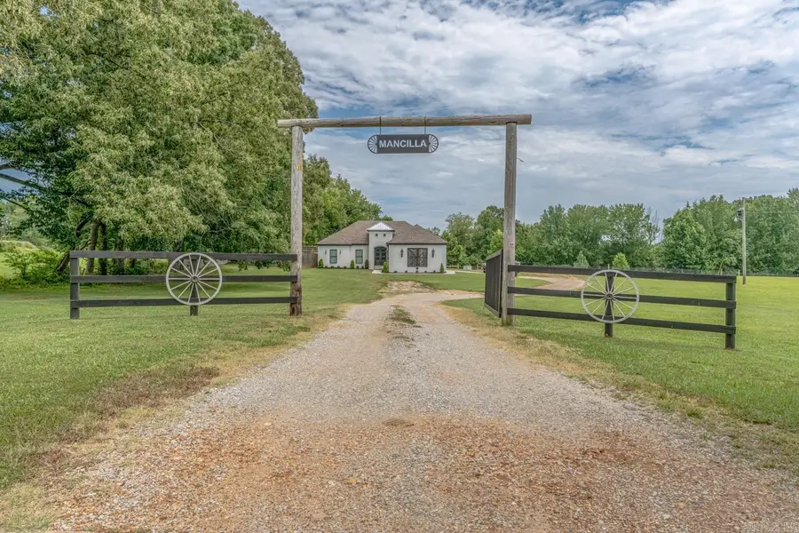 1824 N Culberhouse, Jonesboro, AR 72401 - #2