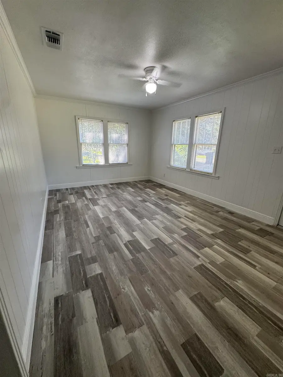 503 E Roselawn Street, Waldo, AR 71770 - #2