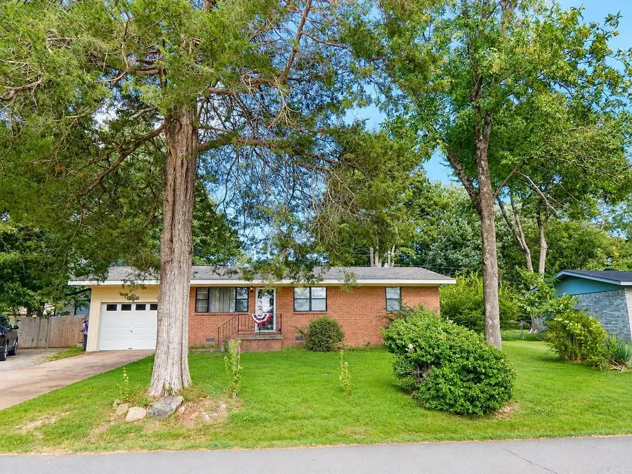 1607 N Broadway Street, Heber Springs, AR 72543 - #3