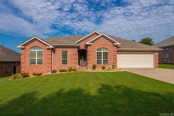 4 Sanibel Cove, Little Rock, AR 72210
