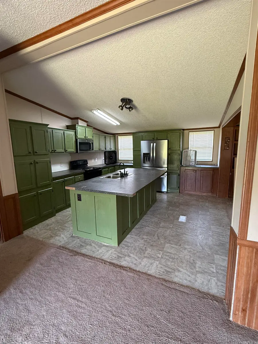 955 Nctr Rd., Redfield, AR 72132 - #2