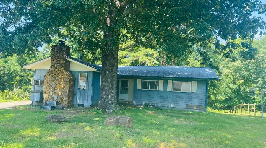 1209 12th Street, Mena, AR 71953 - #2