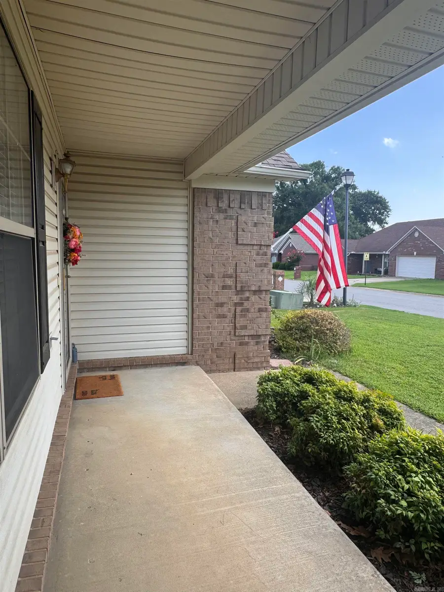 301 Crain, Searcy, AR 72143 - #3