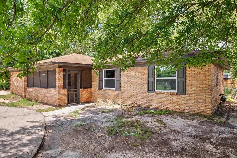 2607 W 26th Avenue, Pine Bluff, AR 71603 - #3