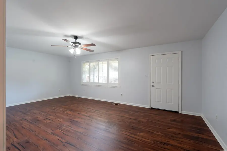 1902 W Arch, Searcy, AR 72143 - #2