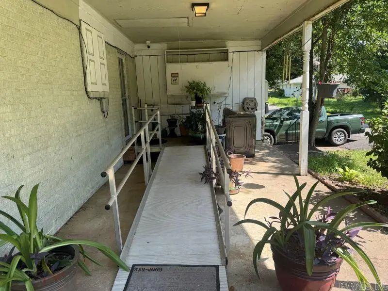 1111 View, Morrilton, AR 72110 - #3