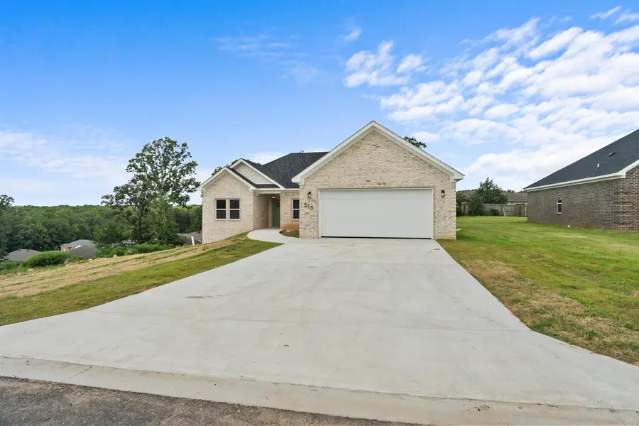 513 Madeleine Circle, Austin, AR 72007 - #2