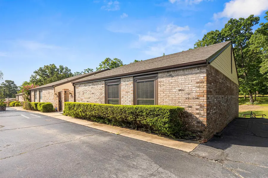 22 Steeplechase Court, Hot Springs, AR 71901 - #2