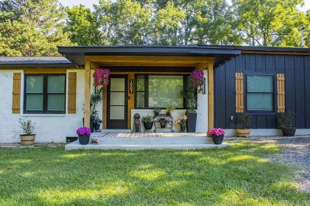 1907 Wertz Ave, Mena, AR 71953 - #1