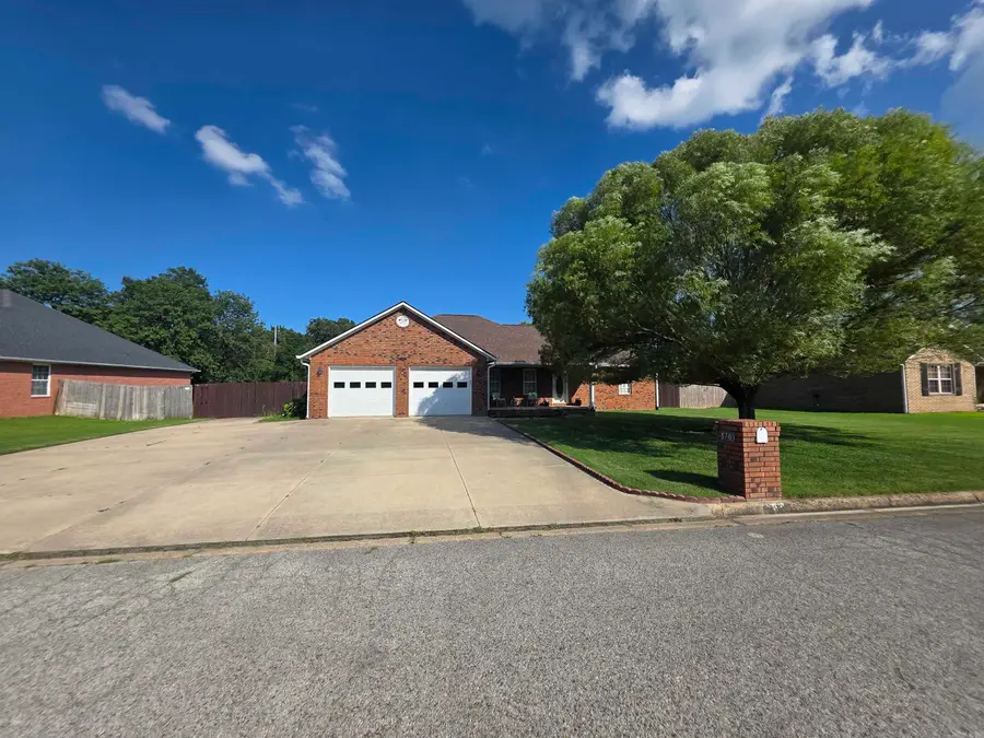 5703 S 27th, Paragould, AR 72450 - #2