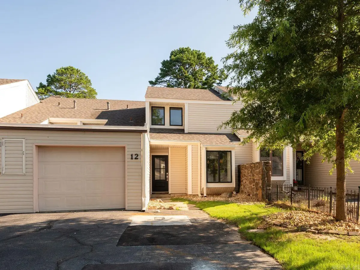 12 Fairway Woods Circle, Maumelle, AR 72113 - #1