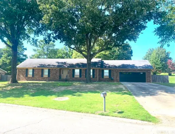 1801 Sara Ann Circle, Paragould, AR 72450