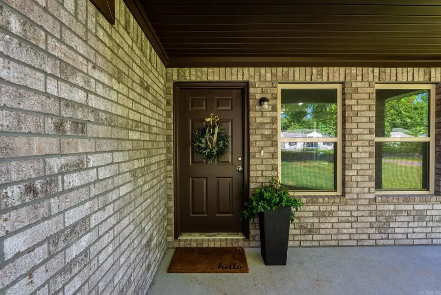 506 Kay Street, North Little Rock, AR 72117 - #2