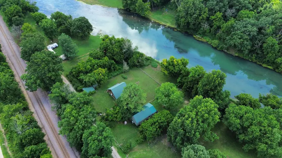 231 Spring Lake Drive, Mammoth Spring, AR 72554 - #3