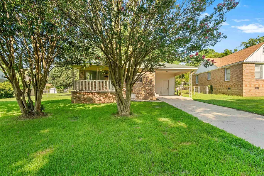 5511 Maple St, North Little Rock, AR 72118 - #2