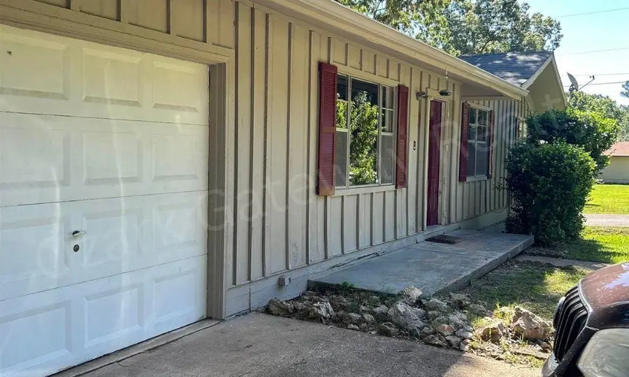 119 Pottawattamie Drive, Cherokee Village, AR 72529 - #2