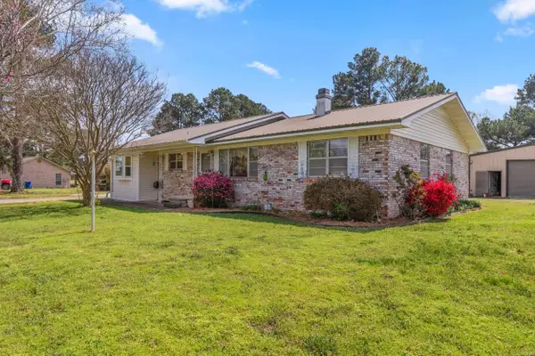 91 E Main Street, Greenbrier, AR 72058
