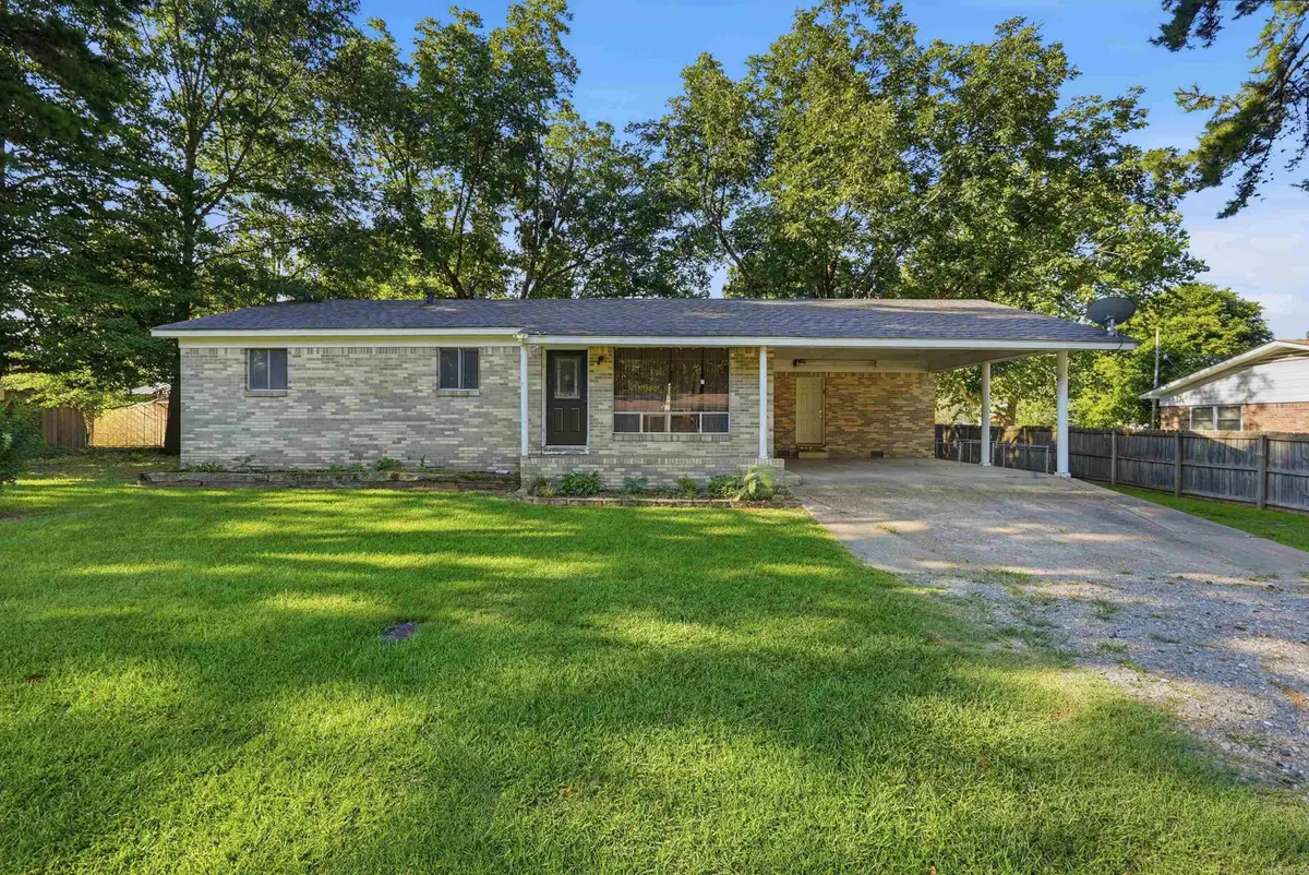 707 SW Third Street, Bryant, AR 72022 - #1