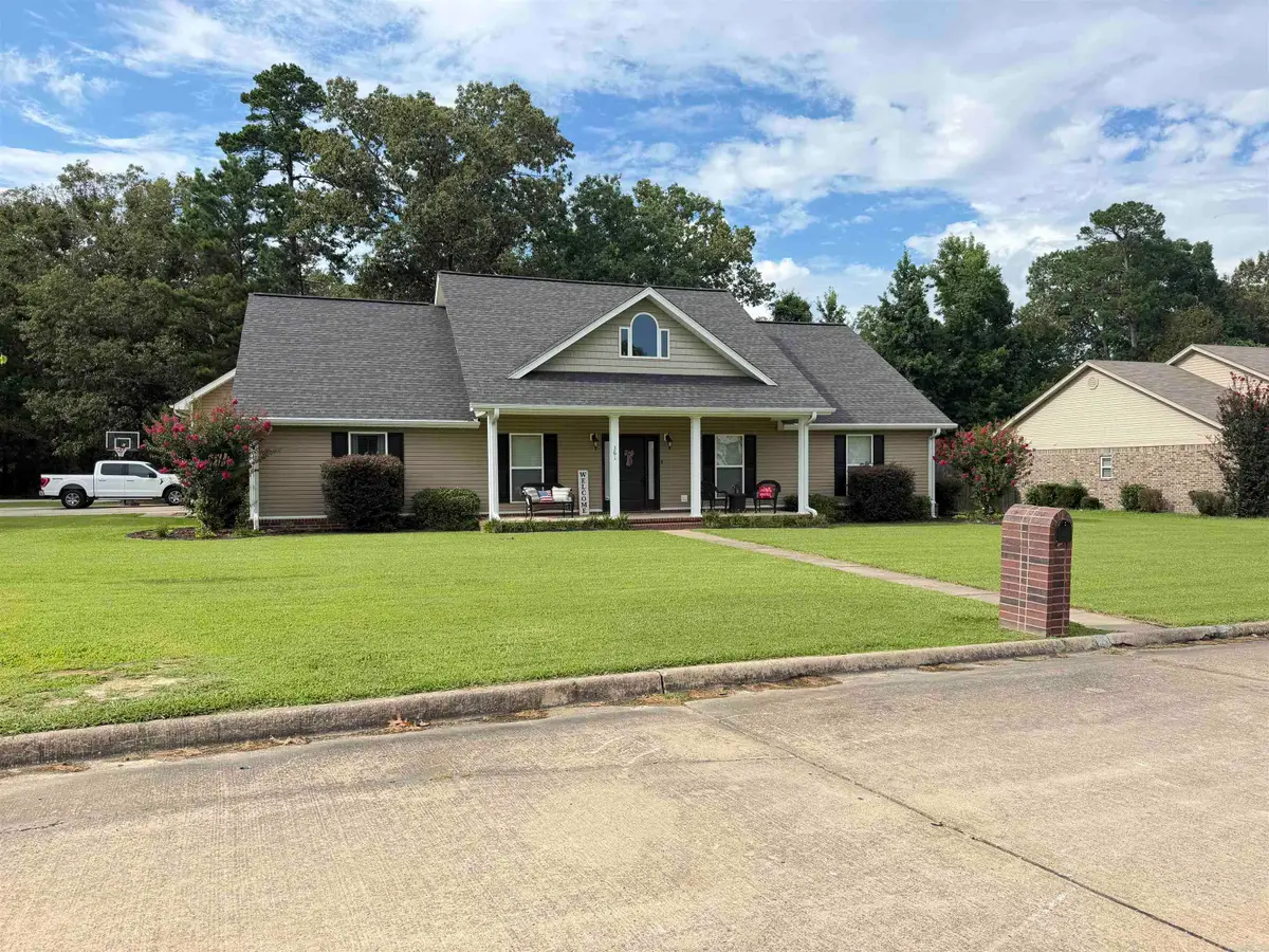 361 Regal Oaks Circle, White Hall, AR 71602 - #1