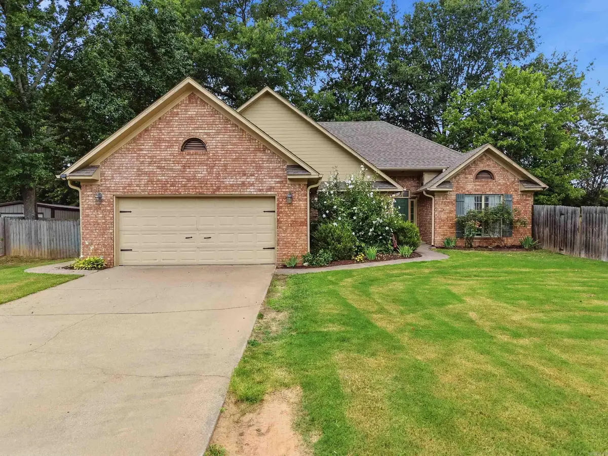 1025 Knights Drive, Conway, AR 72034 - #1