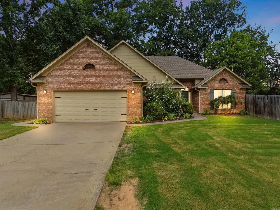 1025 Knights Drive, Conway, AR 72034 - #2