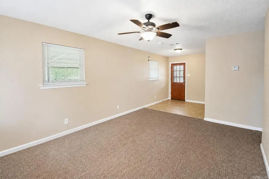 7325 Twin Oaks Road, Little Rock, AR 72209 - #3