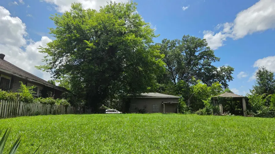 1424 Booker Street, Little Rock, AR 72204 - #3
