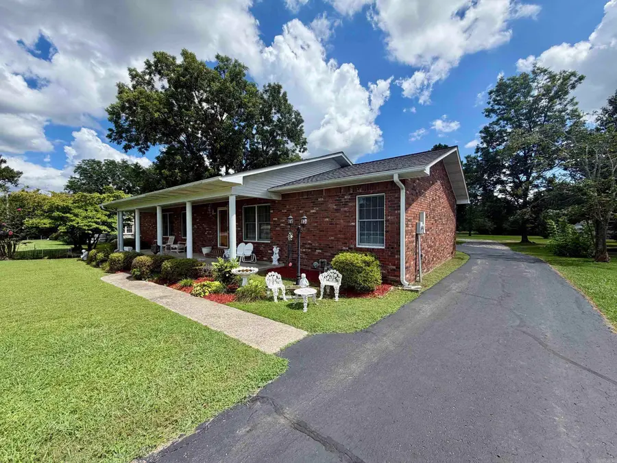 731 E Center, Cave City, AR 72521 - #2